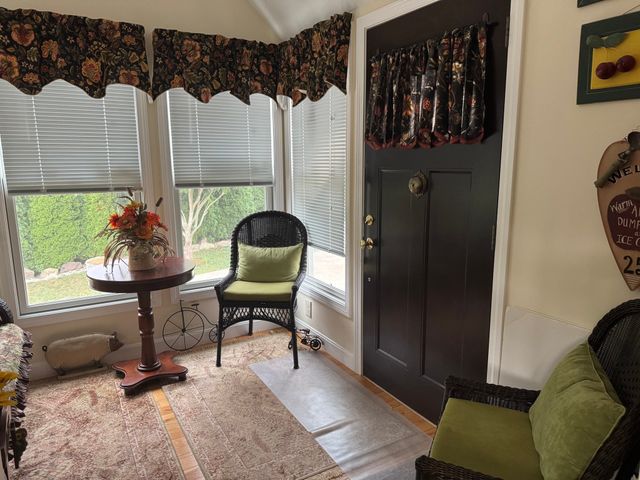 170 Main St, Groveland, MA 01834