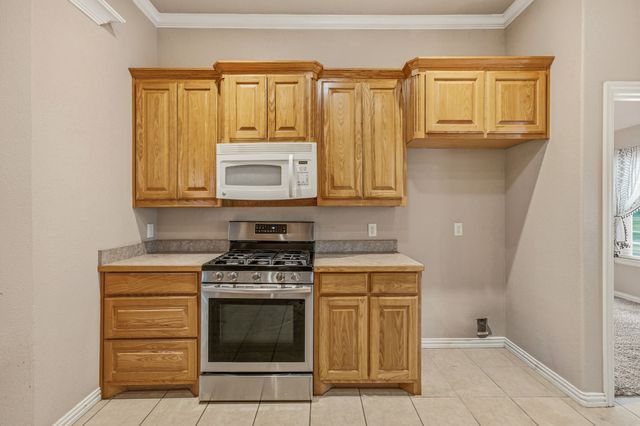 111 Adair Lane, Weatherford, TX 76088