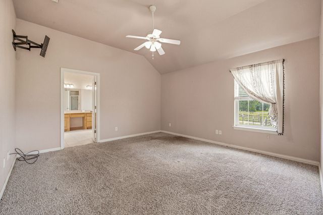 111 Adair Lane, Weatherford, TX 76088