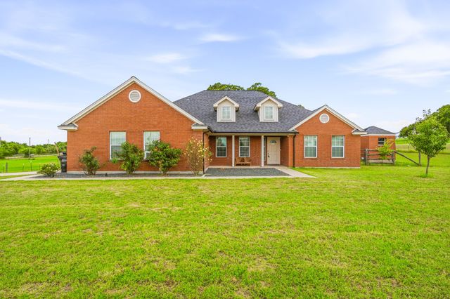 111 Adair Lane, Weatherford, TX 76088