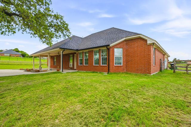 111 Adair Lane, Weatherford, TX 76088