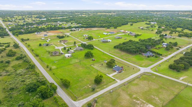 111 Adair Lane, Weatherford, TX 76088