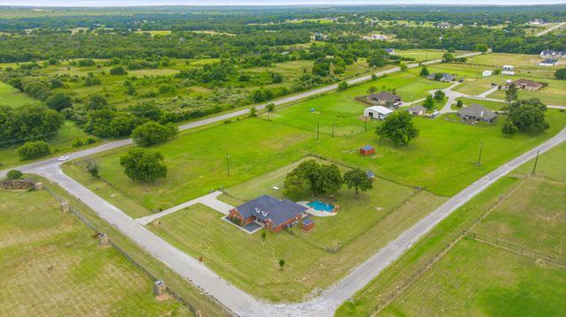 111 Adair Lane, Weatherford, TX 76088