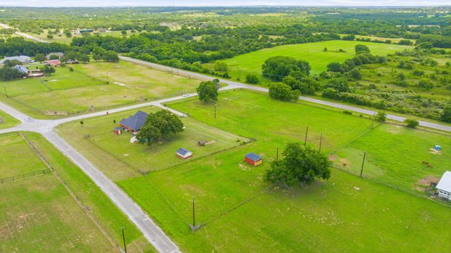 111 Adair Lane, Weatherford, TX 76088
