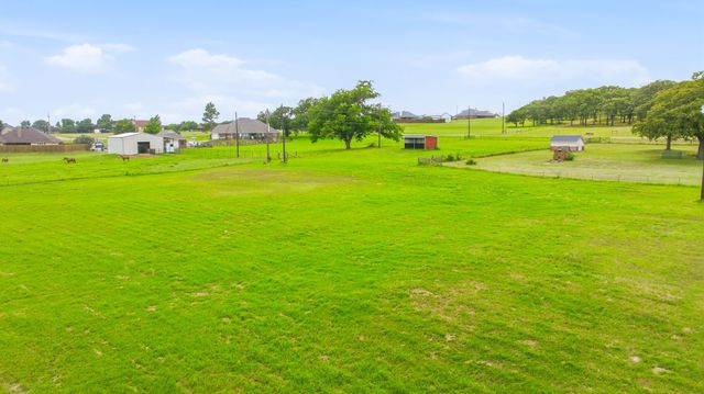 111 Adair Lane, Weatherford, TX 76088