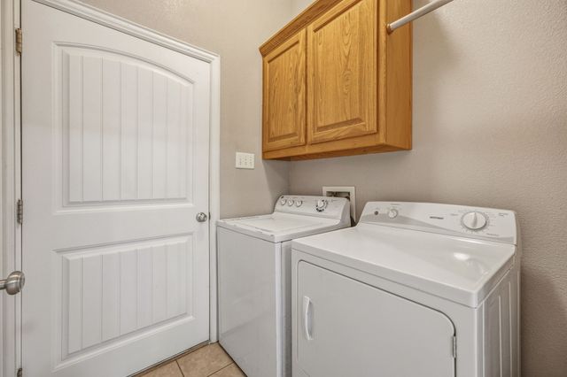 111 Adair Lane, Weatherford, TX 76088