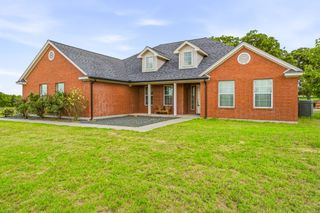 111 Adair Lane, Weatherford, TX 76088
