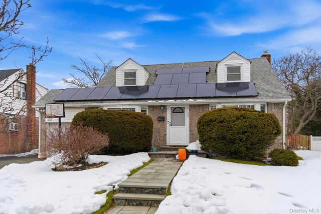 225 Willets Lane, Jericho, NY 11753