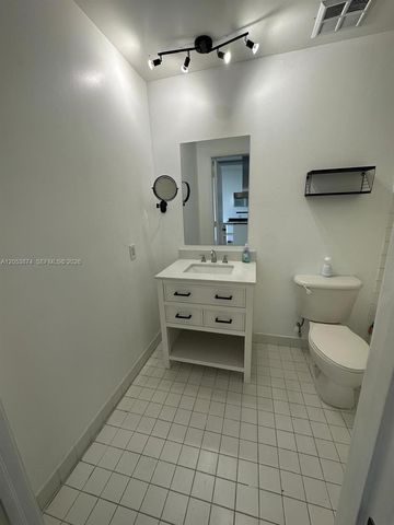 10 S River Drive 802, Miami, FL 33130