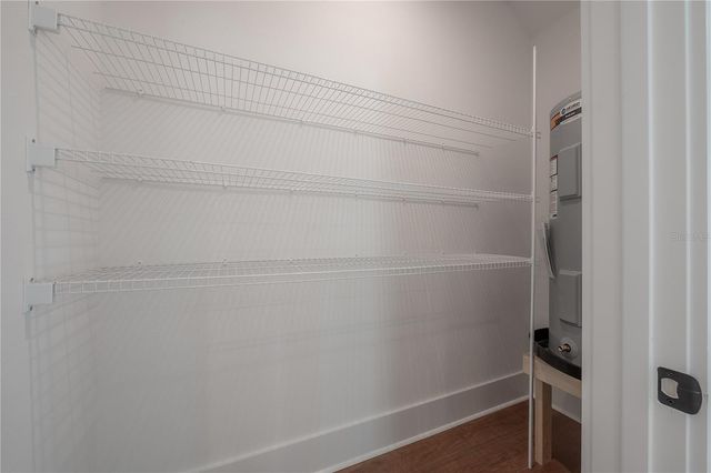 807 E IDA STREET, Tampa, FL 33603