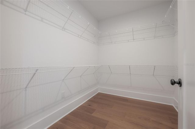 807 E IDA STREET, Tampa, FL 33603