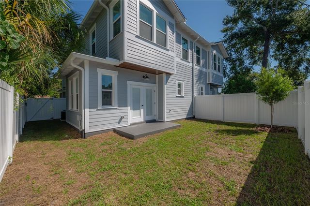 807 E IDA STREET, Tampa, FL 33603