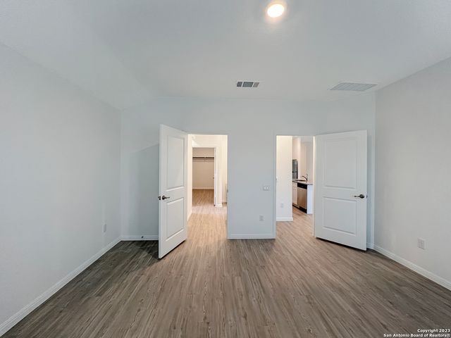 622 Bean Bend, San Antonio, TX 78221
