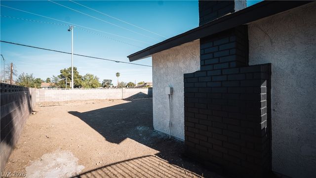 2294 Miner Way, Las Vegas, NV 89104