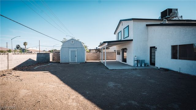 2294 Miner Way, Las Vegas, NV 89104