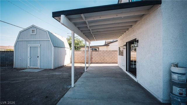 2294 Miner Way, Las Vegas, NV 89104