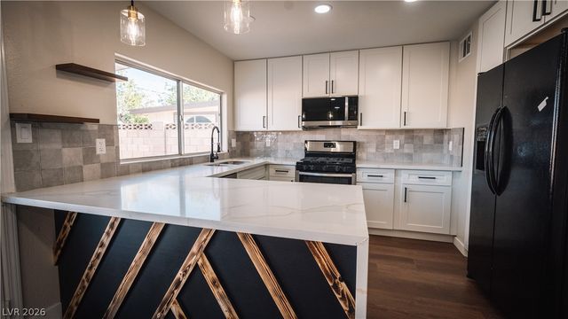 2294 Miner Way, Las Vegas, NV 89104