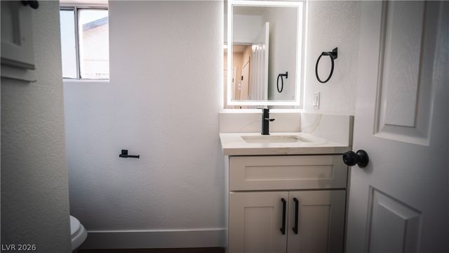 2294 Miner Way, Las Vegas, NV 89104