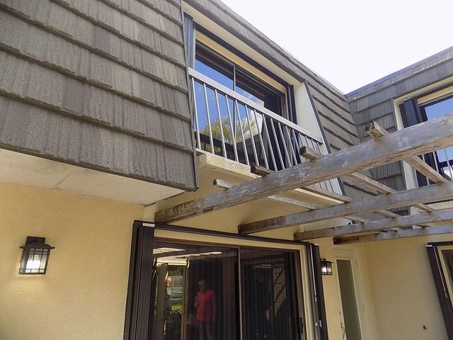 619 6th Terrace, Palm Beach Gardens, FL 33418