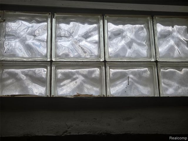 19360 Revere Street, Detroit, MI 48234