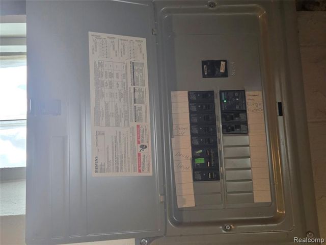 19360 Revere Street, Detroit, MI 48234