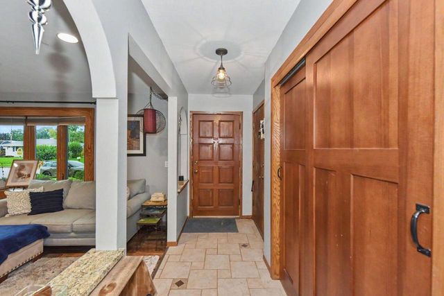 5721 67th STREET, Kenosha, WI 53142
