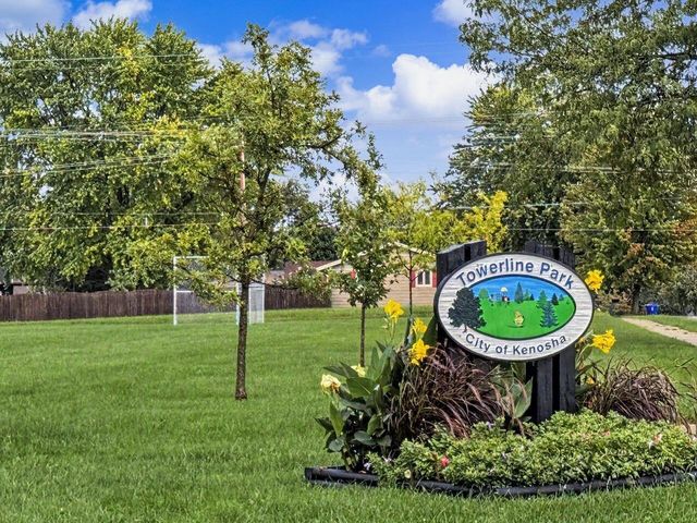 5721 67th STREET, Kenosha, WI 53142