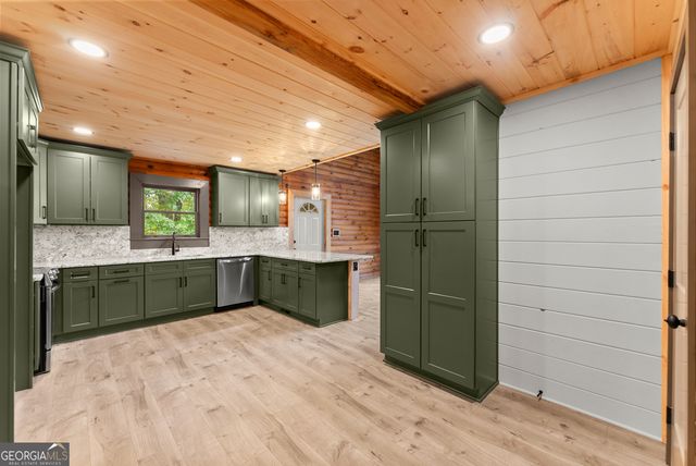 780 Blacks Mill Road, Dawsonville, GA 30534
