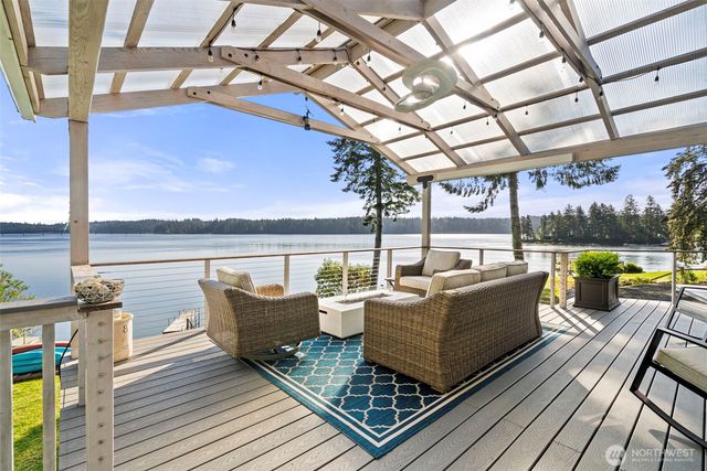 4751 E Pickering Road, Shelton, WA 98584