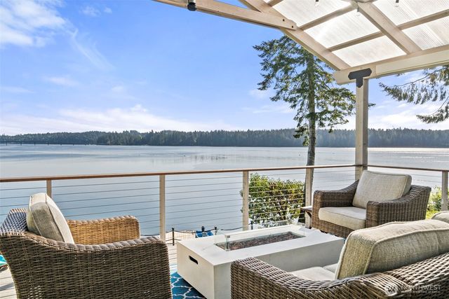 4751 E Pickering Road, Shelton, WA 98584