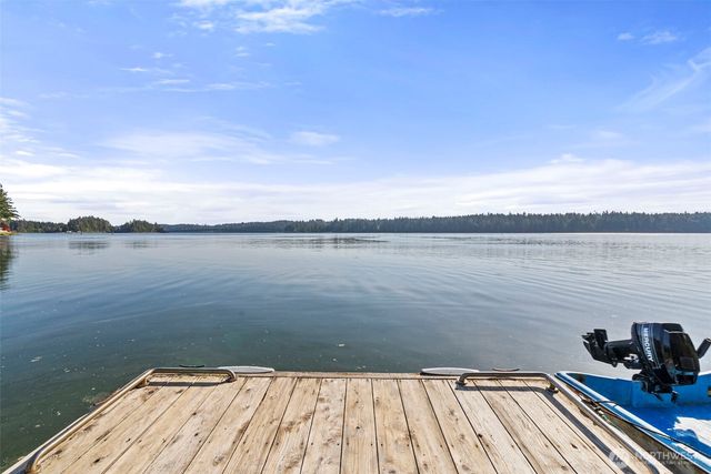 4751 E Pickering Road, Shelton, WA 98584