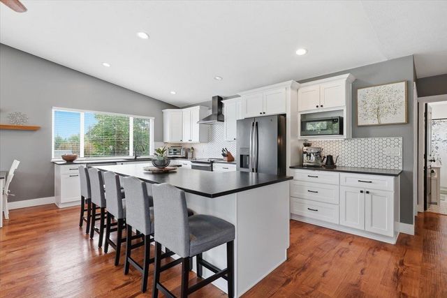 1216 S Wilbur Rd, Spokane Valley, WA 99206