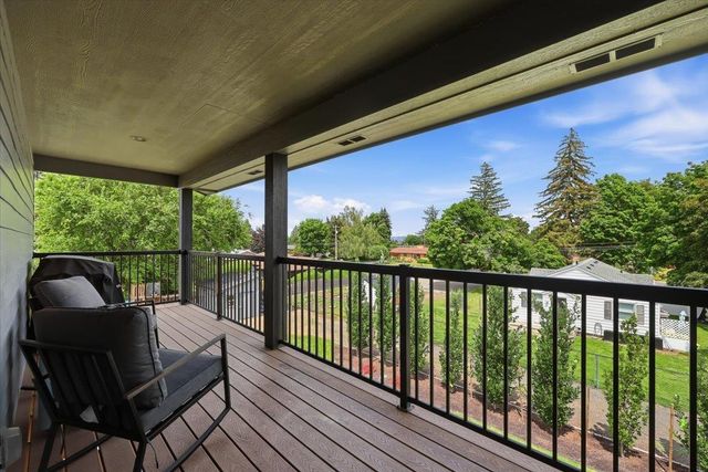 1216 S Wilbur Rd, Spokane Valley, WA 99206