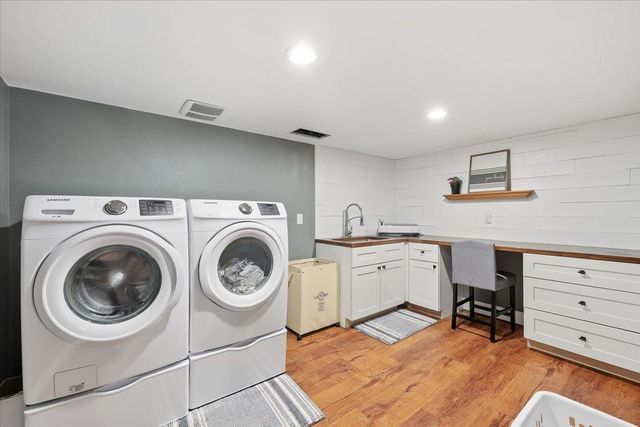 1216 S Wilbur Rd, Spokane Valley, WA 99206