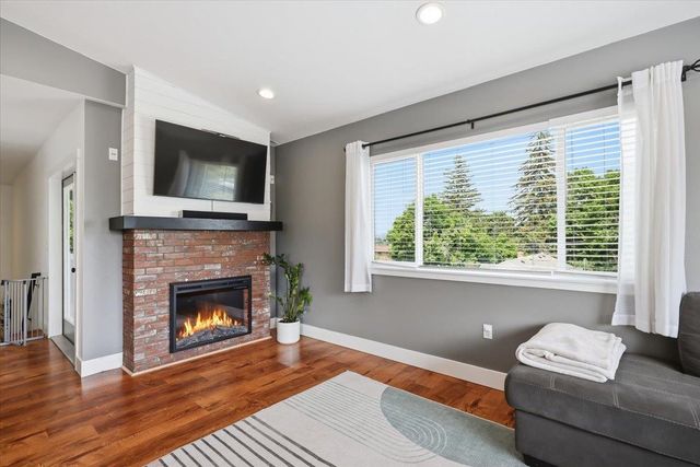 1216 S Wilbur Rd, Spokane Valley, WA 99206