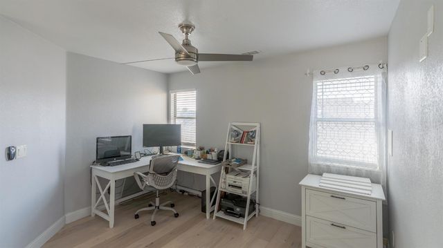 707 Chenin Blanc Dr, Manteca, CA 95337