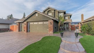 707 Chenin Blanc Dr, Manteca, CA 95337