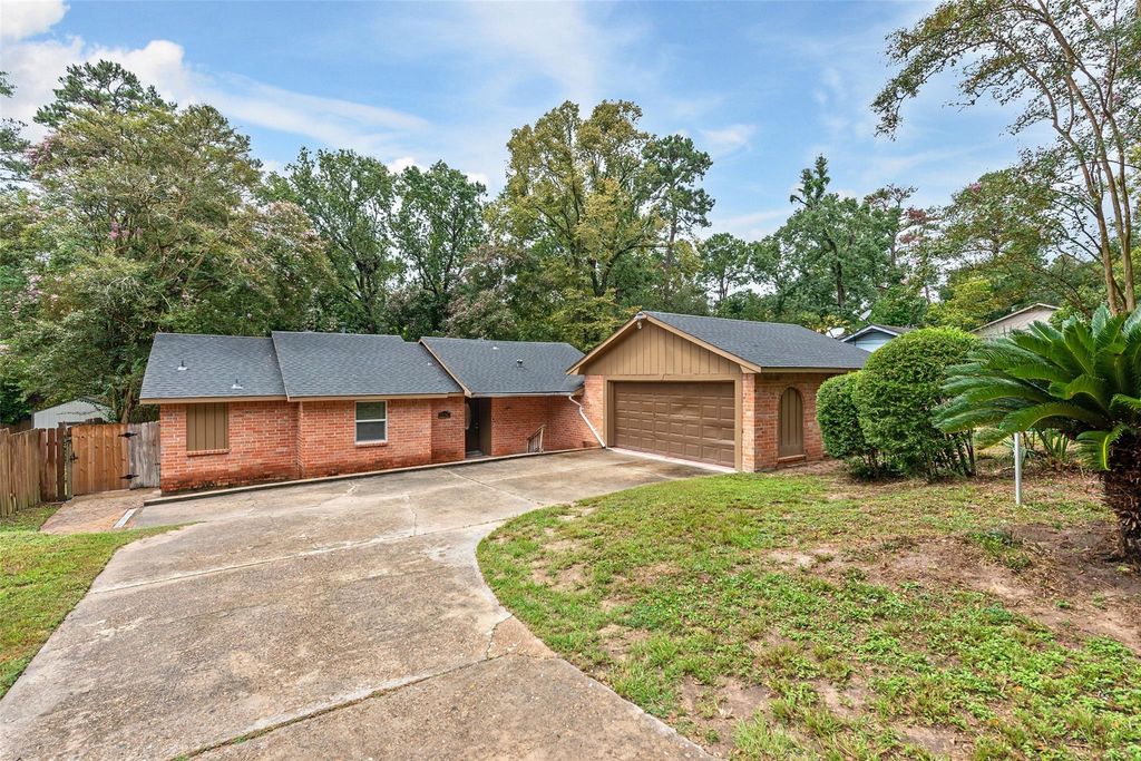 25747 Timber Lakes Drive, Spring, TX 77380