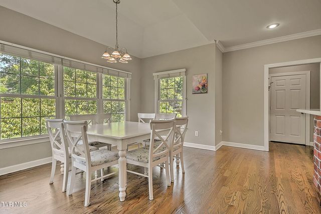 9 Wayland Court, Johnson City, TN 37604