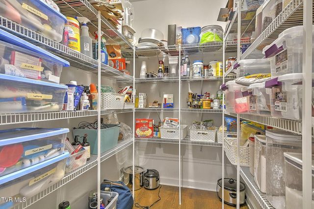 9 Wayland Court, Johnson City, TN 37604