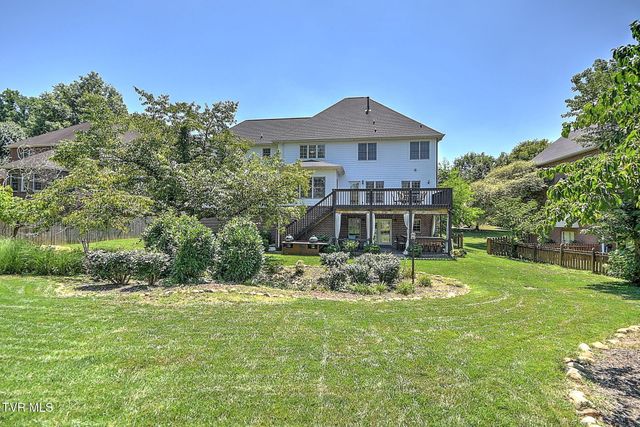 9 Wayland Court, Johnson City, TN 37604