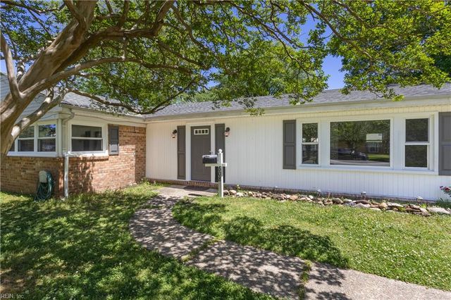 508 S Kings Point RD, Virginia Beach, VA 23452