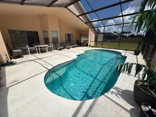 742 OLD BRIDGE CIRCLE, Davenport, FL 33897