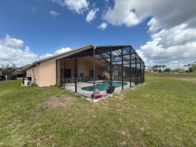 742 OLD BRIDGE CIRCLE, Davenport, FL 33897