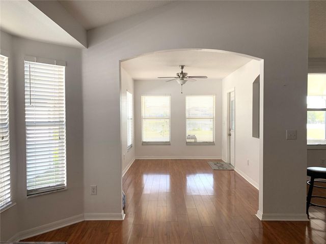 8408 CANTERBURY LAKE BOULEVARD, Tampa, FL 33619