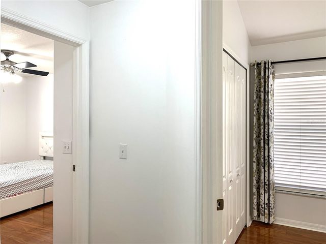 8408 CANTERBURY LAKE BOULEVARD, Tampa, FL 33619