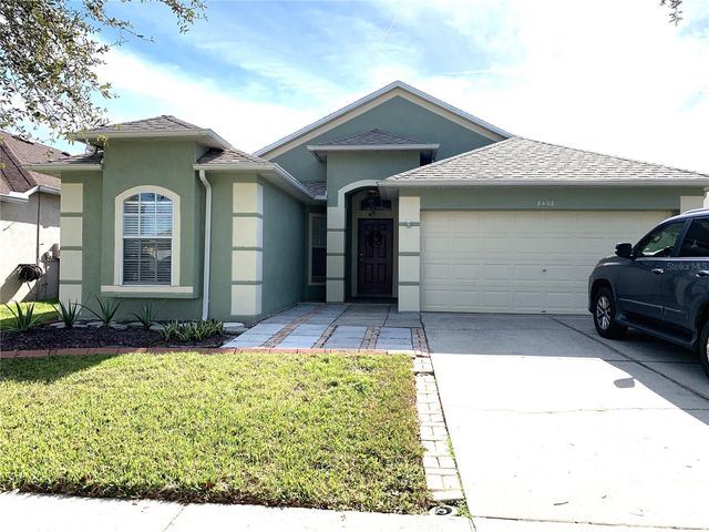 8408 CANTERBURY LAKE BOULEVARD, Tampa, FL 33619