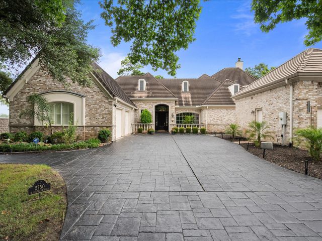 2750 N Southern Oaks Drive, Houston, TX 77068
