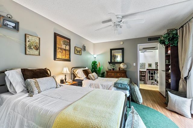 1170 6th Avenue 9D, Vero Beach, FL 32960