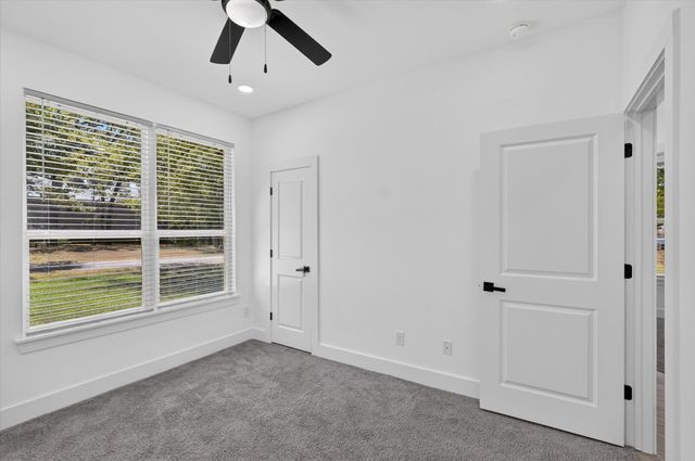 114 Dowdy Lane, Mabank, TX 75156